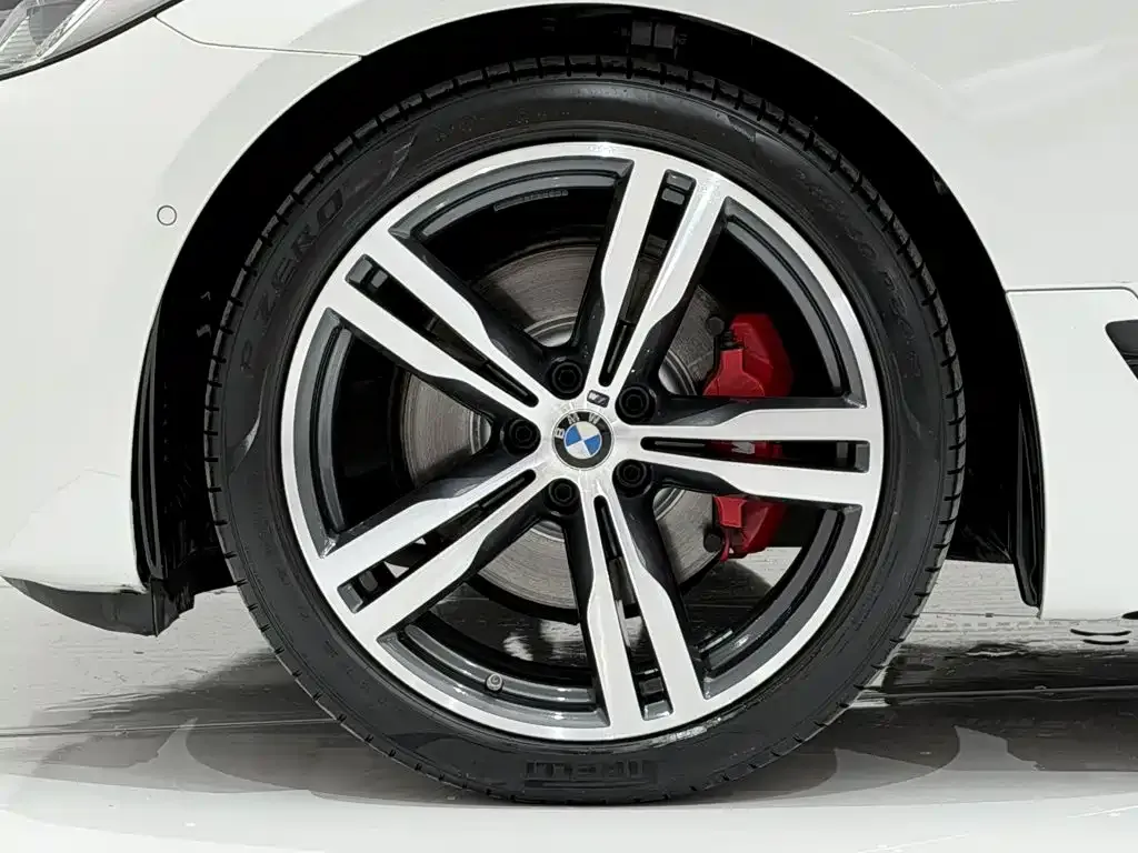 BMW 6 Series GT — фото 10