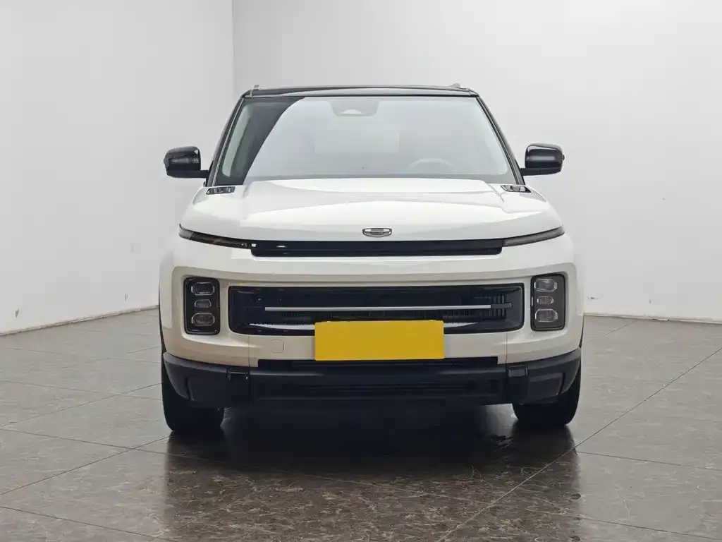 Geely Icon — фото 9