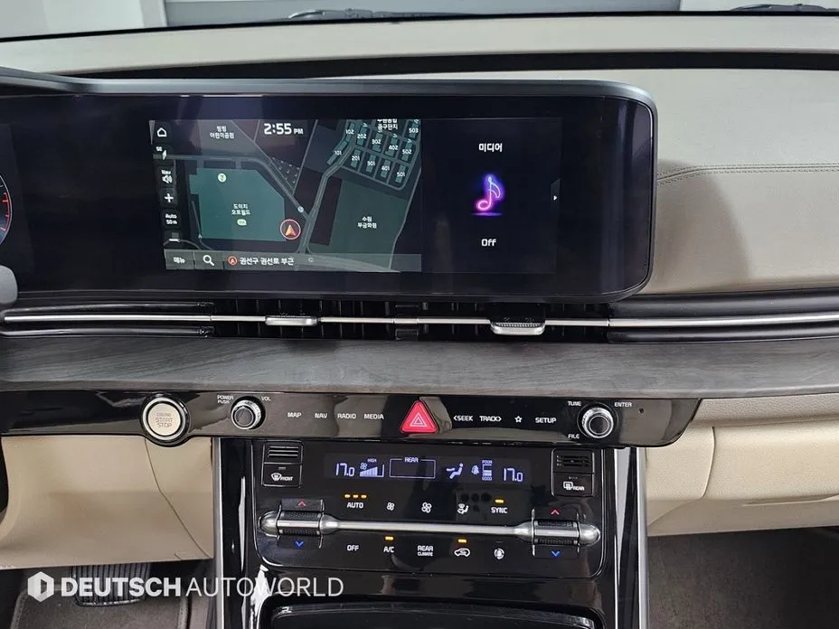 Kia Carnival — фото 10
