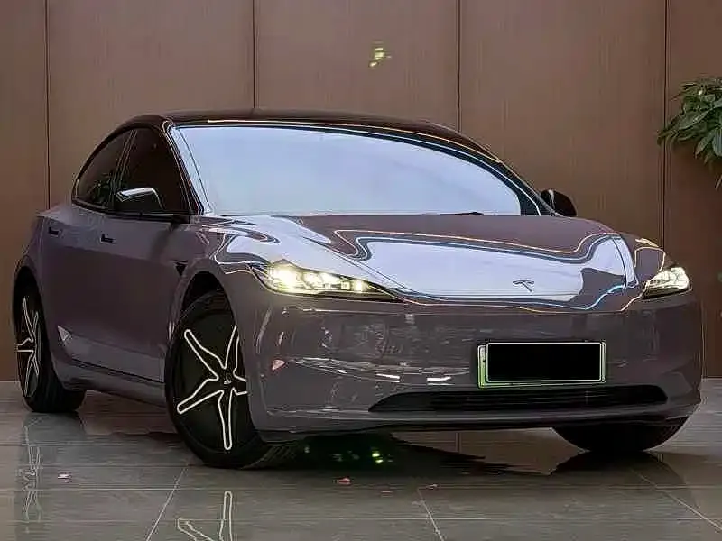 Tesla Model 3 — фото 8