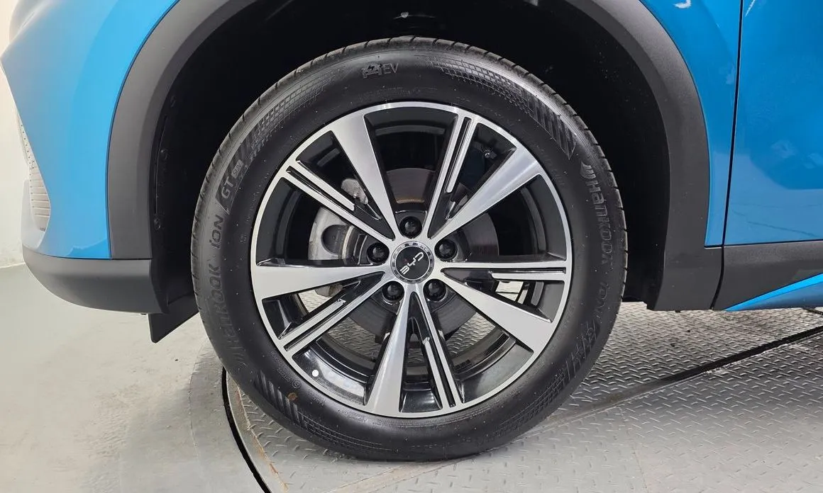 BYD Atto 3 — фото 10