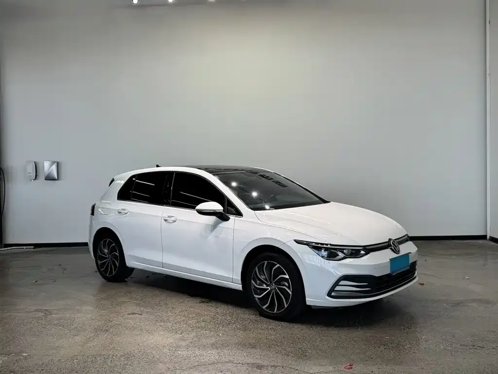Volkswagen Golf — фото 4