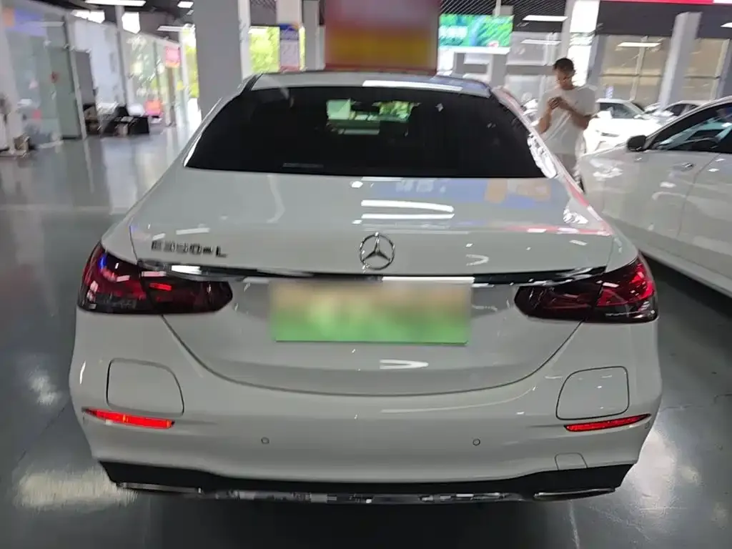 Mercedes-Benz E-Class New Energy — фото 2