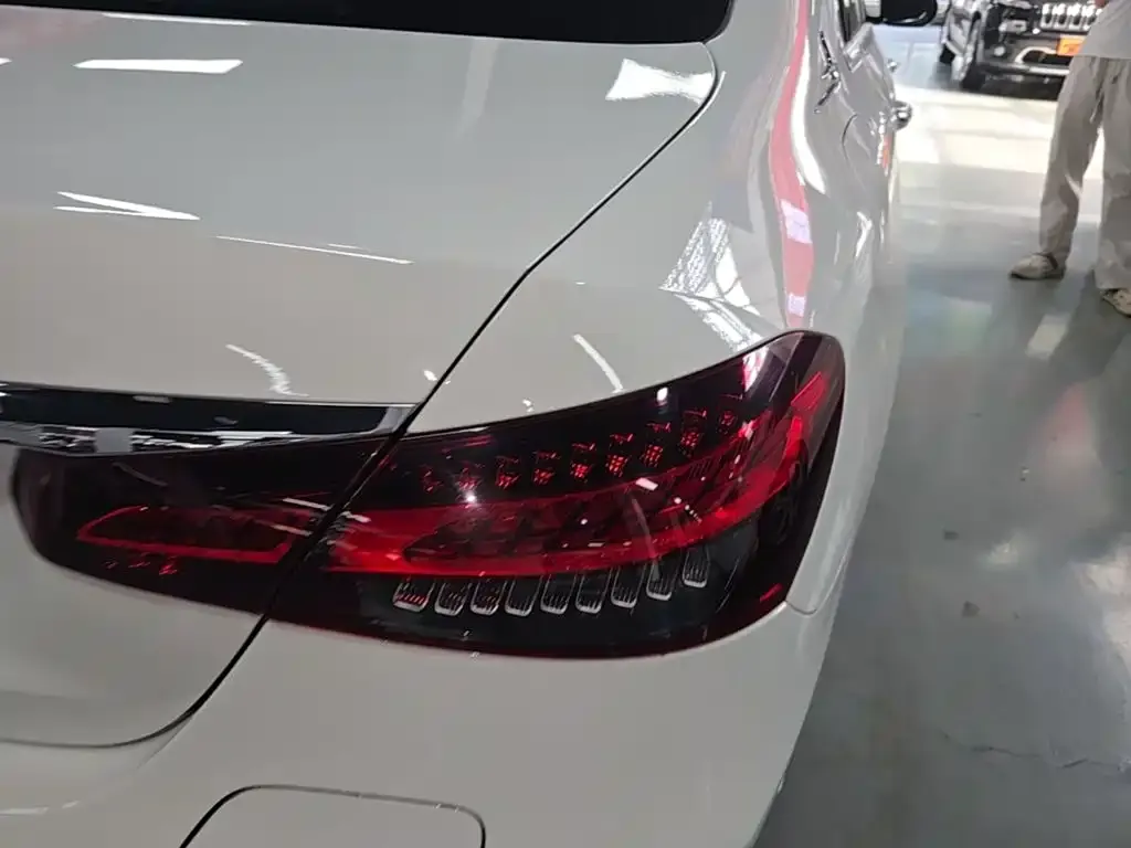 Mercedes-Benz E-Class New Energy — фото 9
