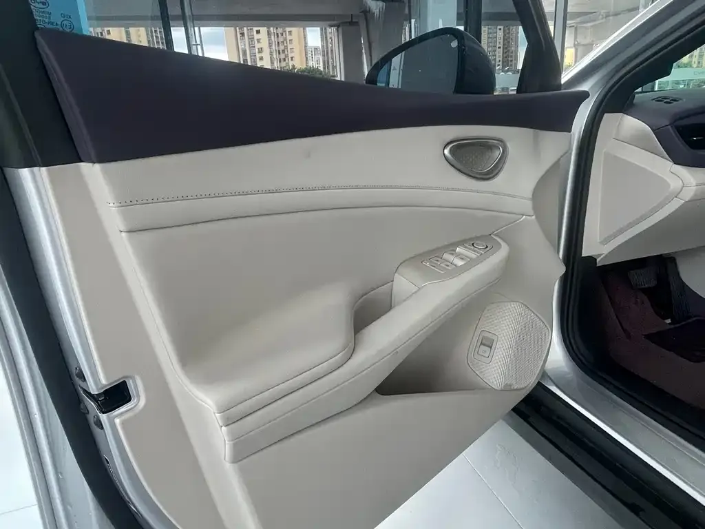 BYD Seal 06GT — фото 5