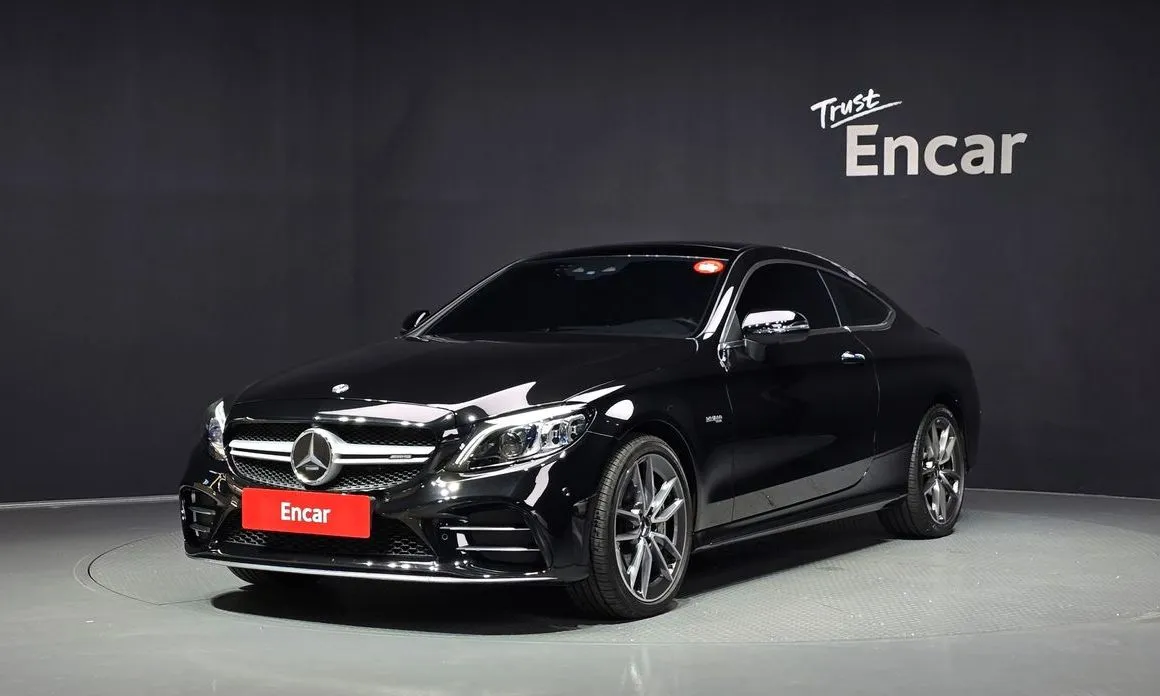 Mercedes-Benz C-Class — фото 1
