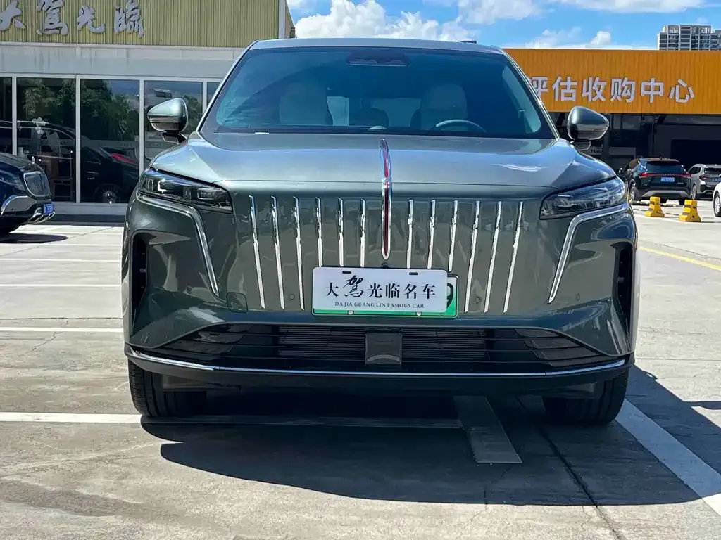 Hongqi Hongqi HS6 PHEV — фото 3