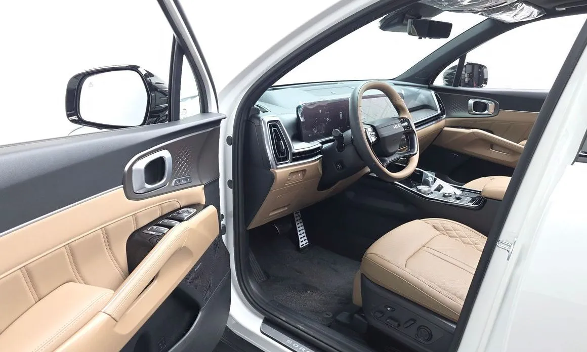 Kia Sorento — фото 10