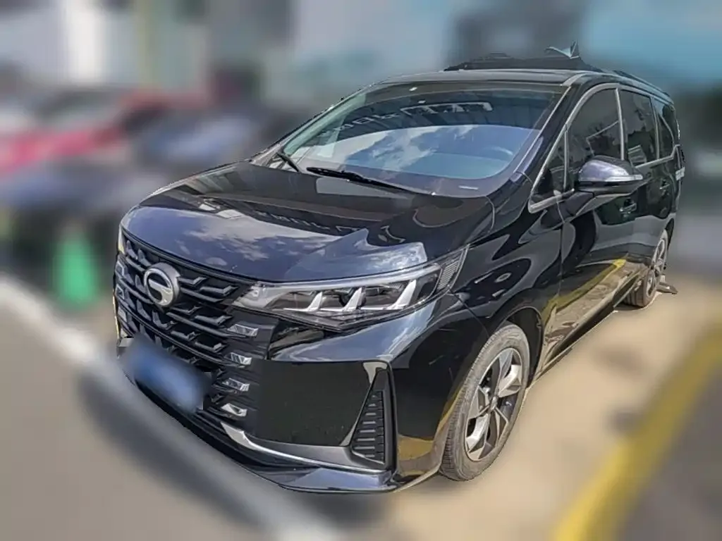 GAC Motor Trumpchi M6 — фото 10