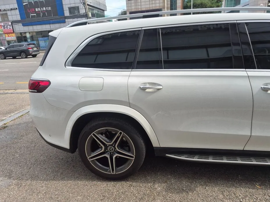 Mercedes-Benz GLS-Class — фото 5