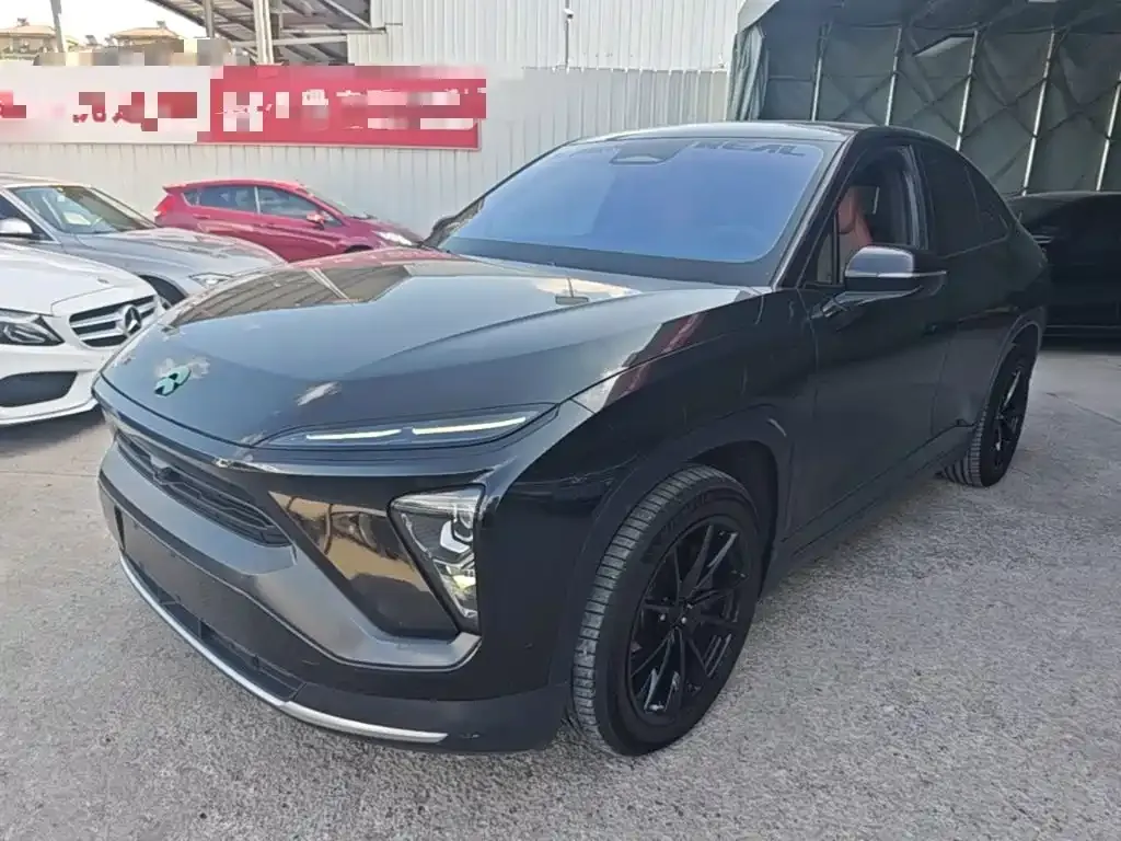 NIO EC6 — фото 10