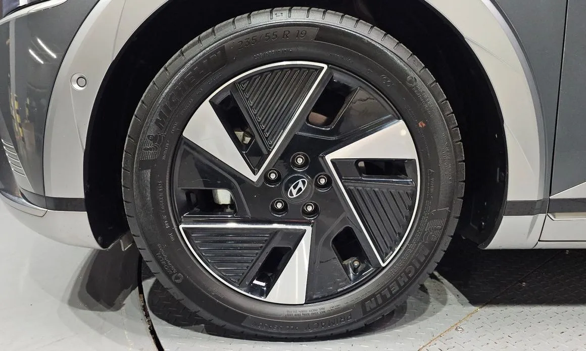 Hyundai Ioniq5 — фото 8