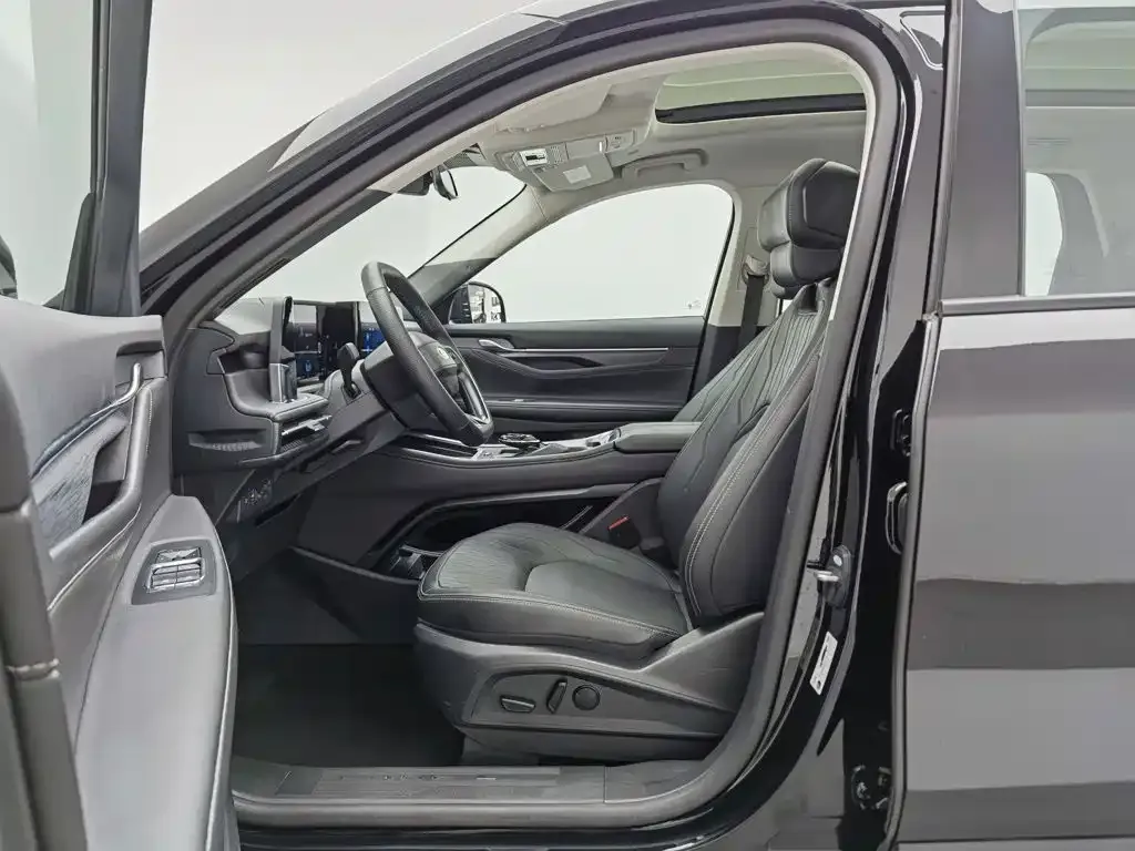 Ford Edge — фото 9
