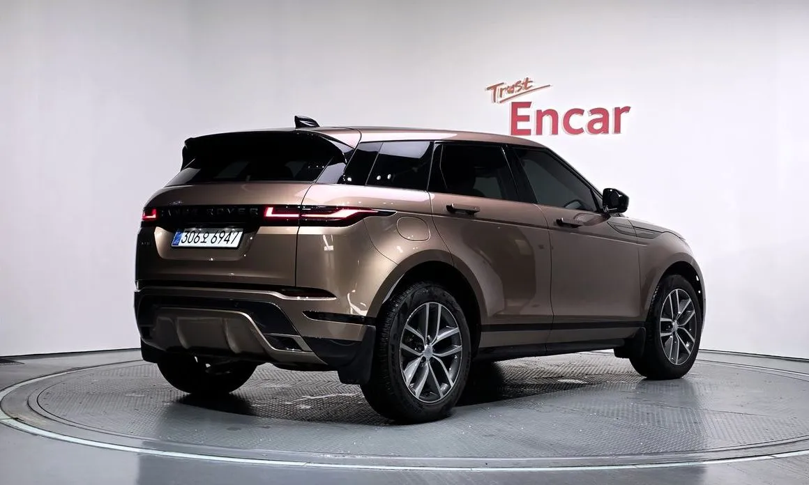 Land Rover Range Rover Evoque — фото 6