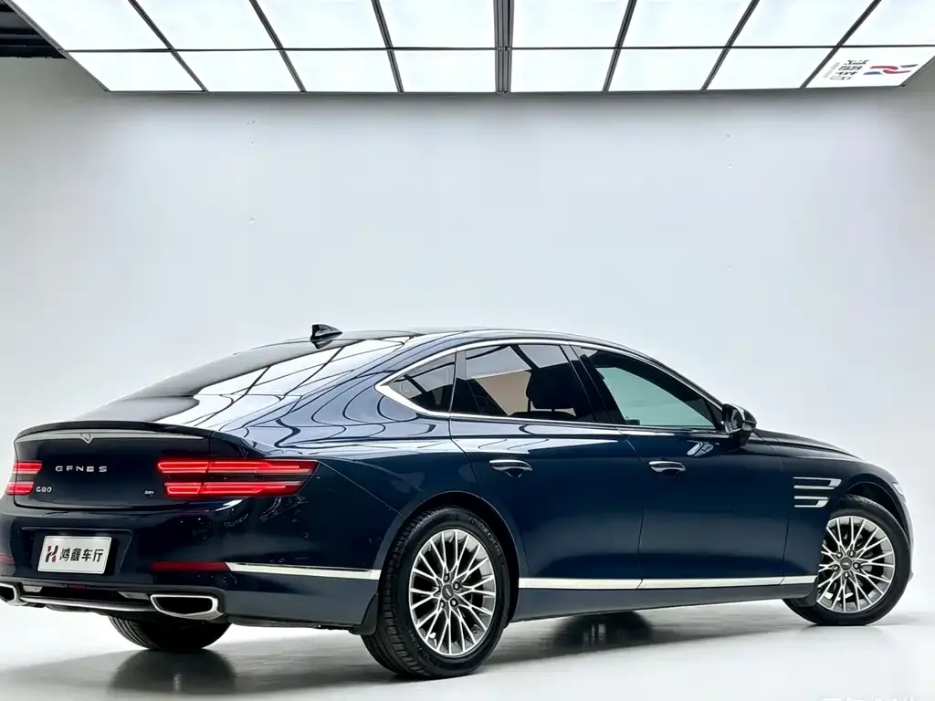 Genesis G80 — фото 6