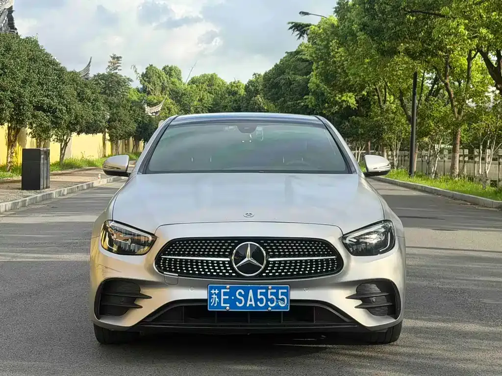 Mercedes-Benz E-Class (Import) — фото 9