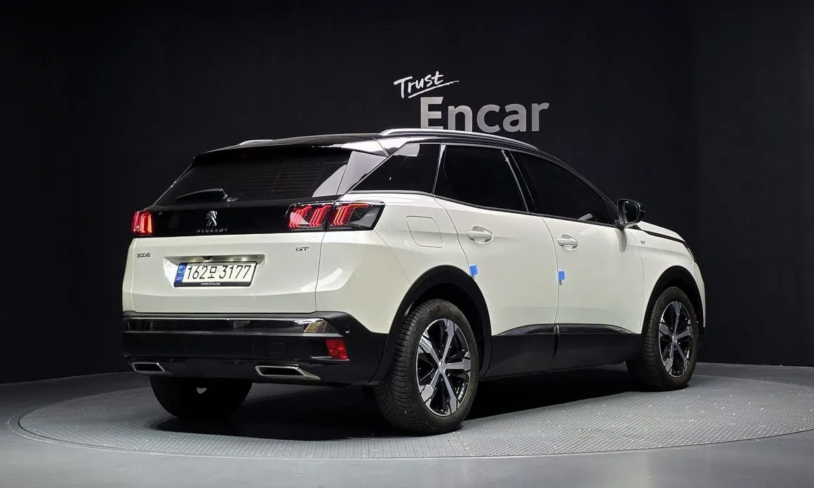 Peugeot 3008 — фото 10