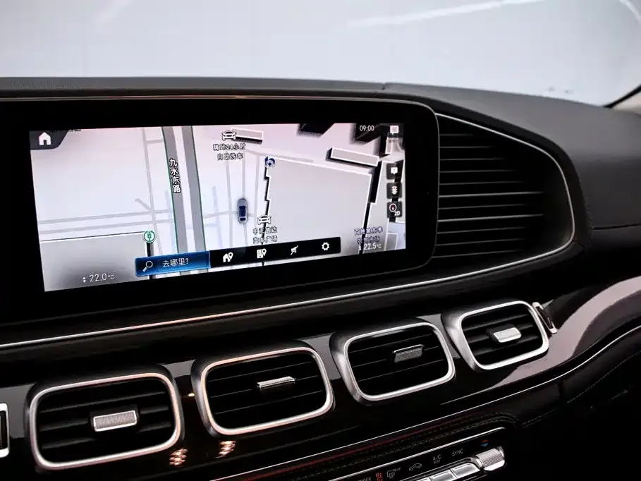 Mercedes-Benz GLS — фото 9