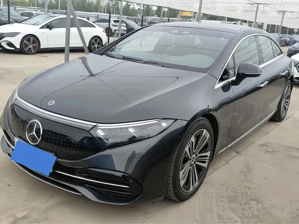 Mercedes-Benz EQS — фото 1