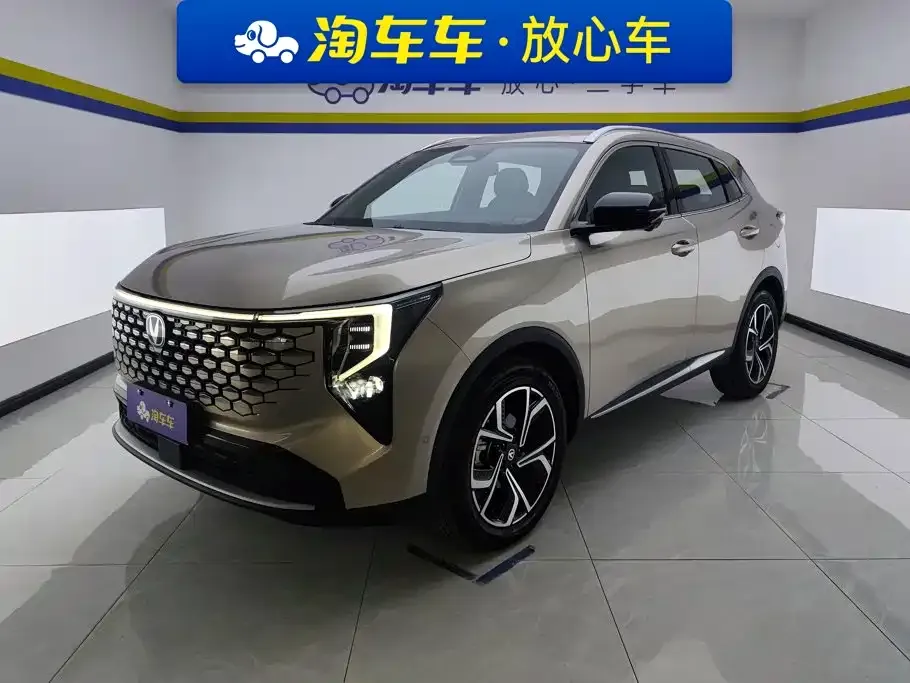 Changan CS55PLUS — фото 1
