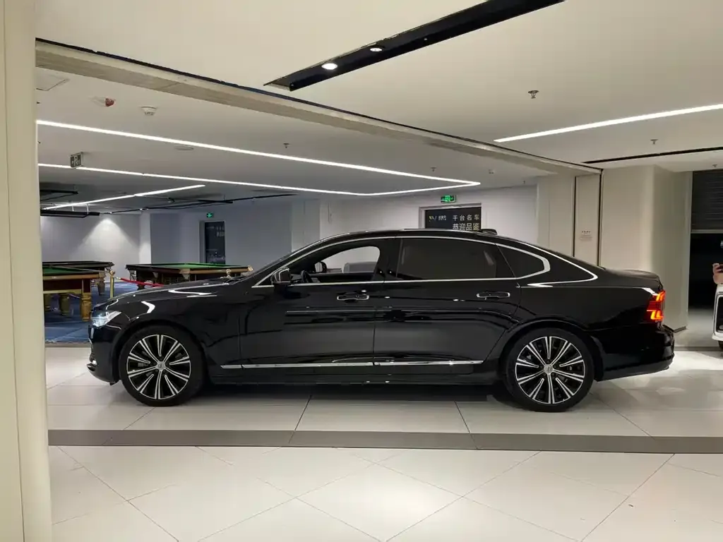 Volvo S90 PHEV — фото 7