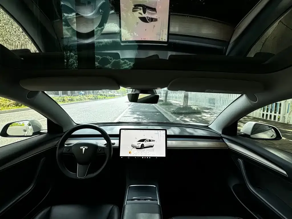 Tesla Model 3 — фото 6
