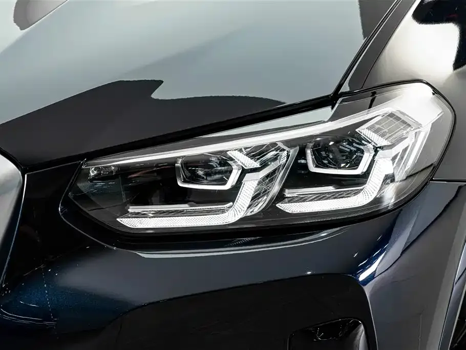 BMW iX3 — фото 8