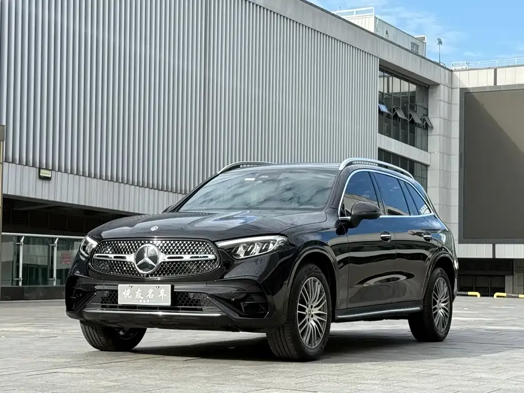 Mercedes-Benz GLC — фото 1