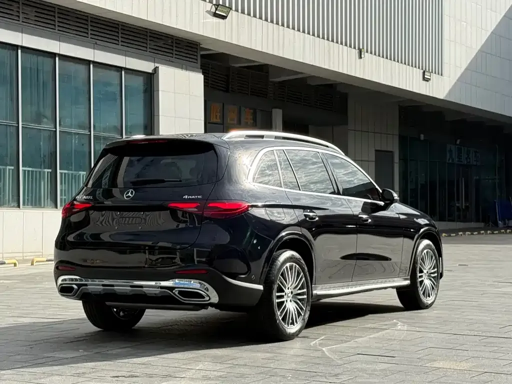 Mercedes-Benz GLC — фото 6