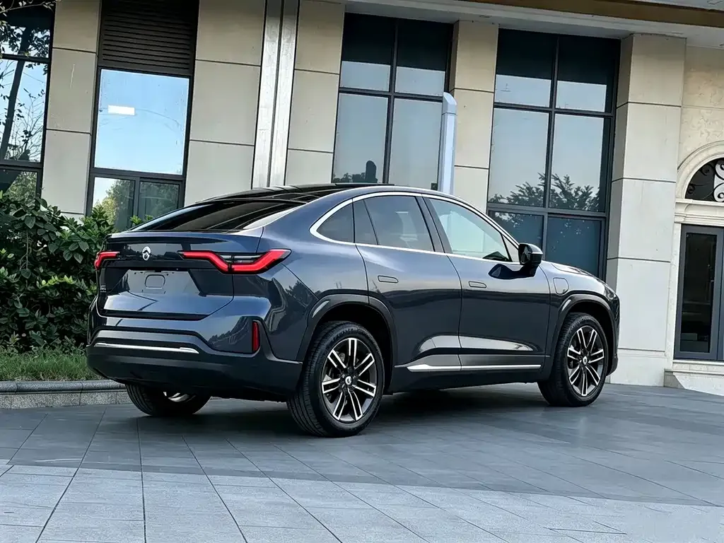 NIO EC6 — фото 7