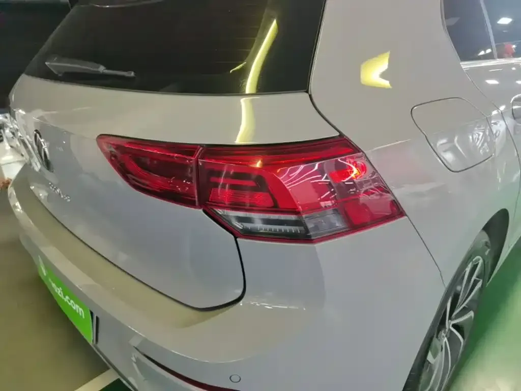 Volkswagen Golf — фото 5