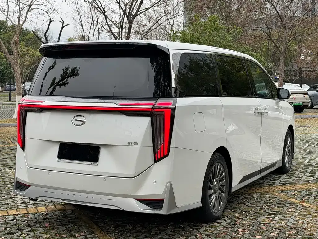 GAC Motor Trumpchi M8 — фото 6