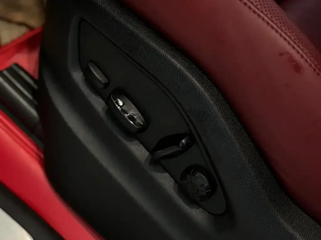 Porsche Cayenne — фото 8