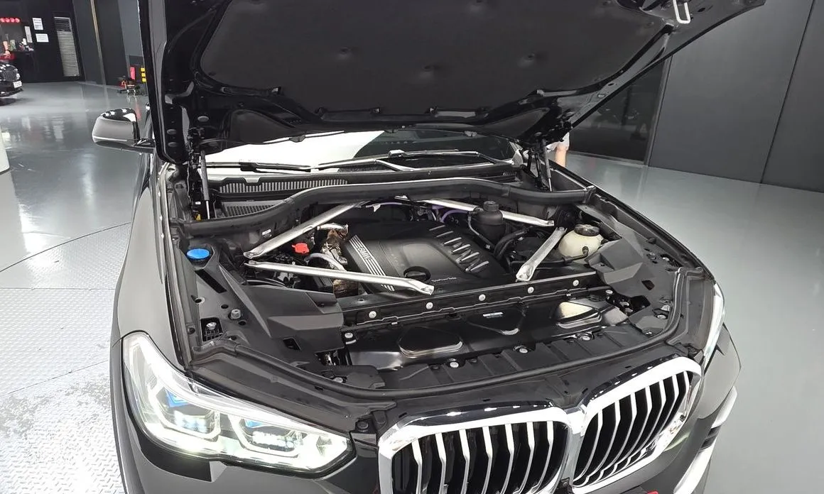 BMW X5 — фото 10