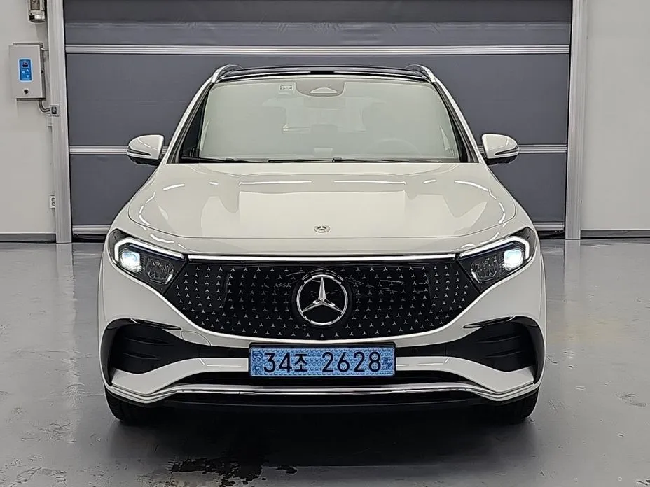 Mercedes-Benz EQA — фото 1