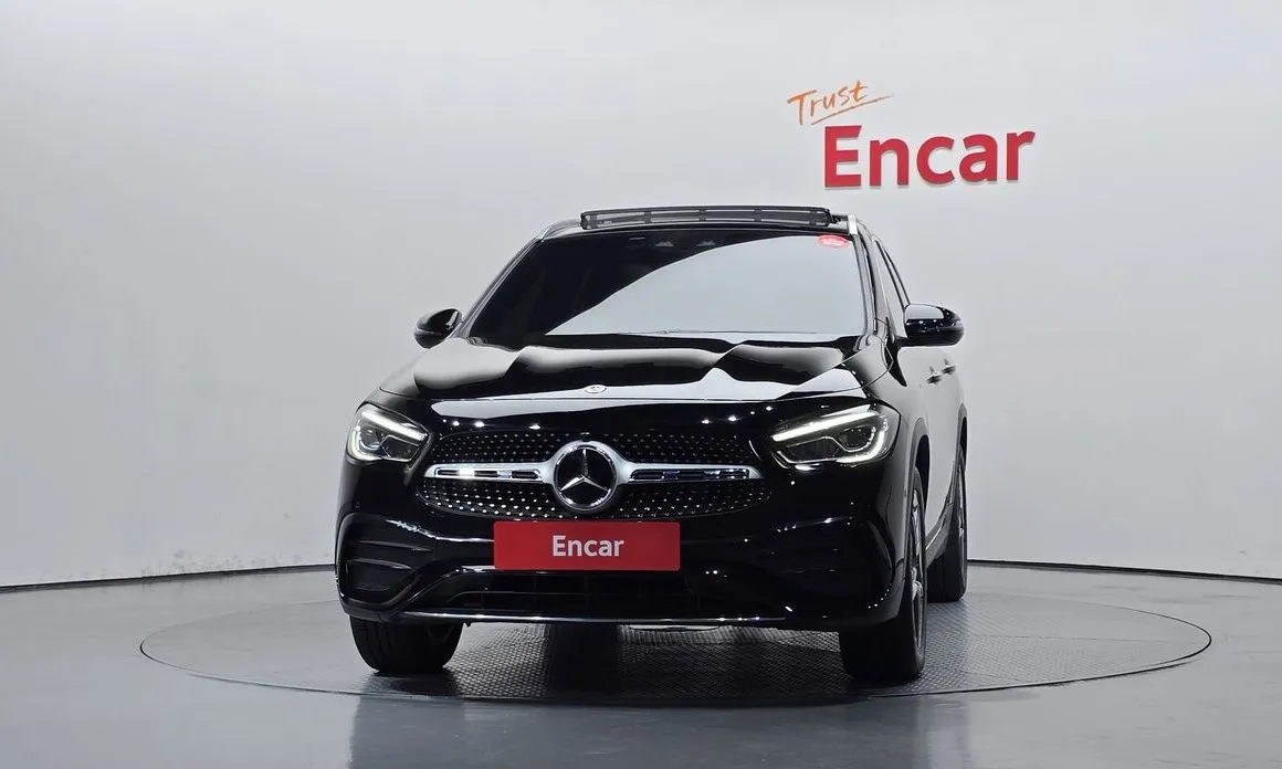 Mercedes-Benz GLA-Class — фото 6