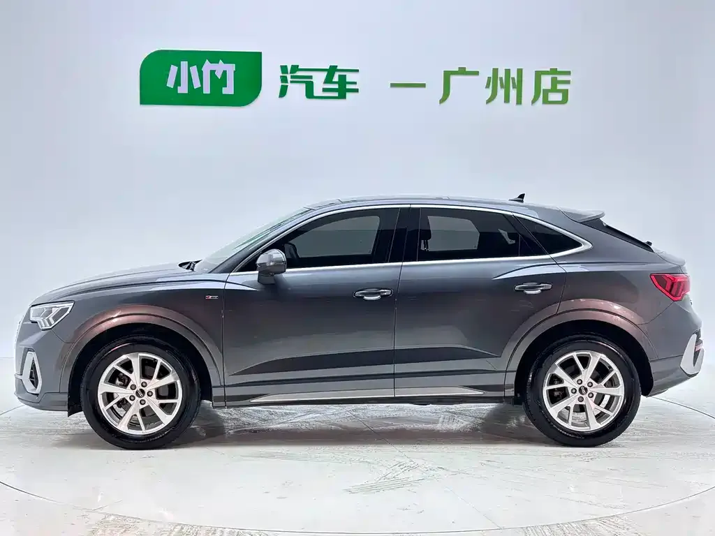 Audi Q3 Sportback — фото 7