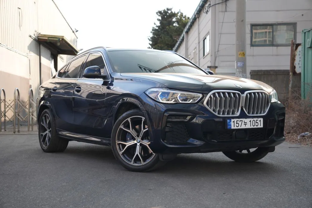 BMW X6 — фото 1