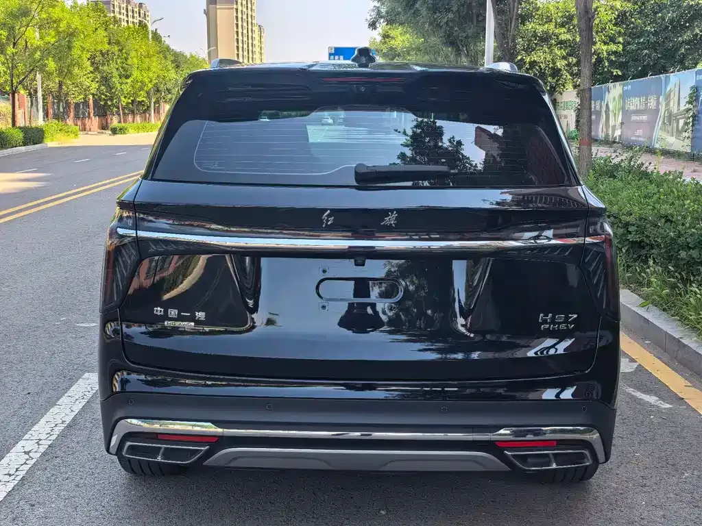 Hongqi HS7 PHEV — фото 10