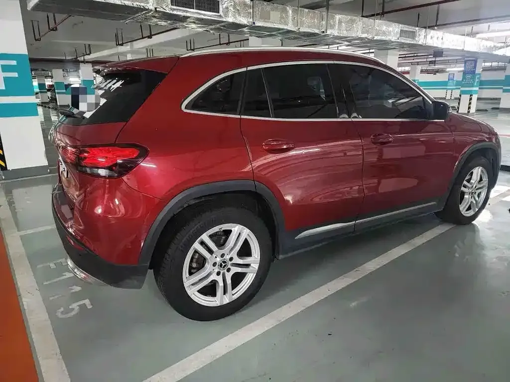 Mercedes-Benz GLA — фото 6