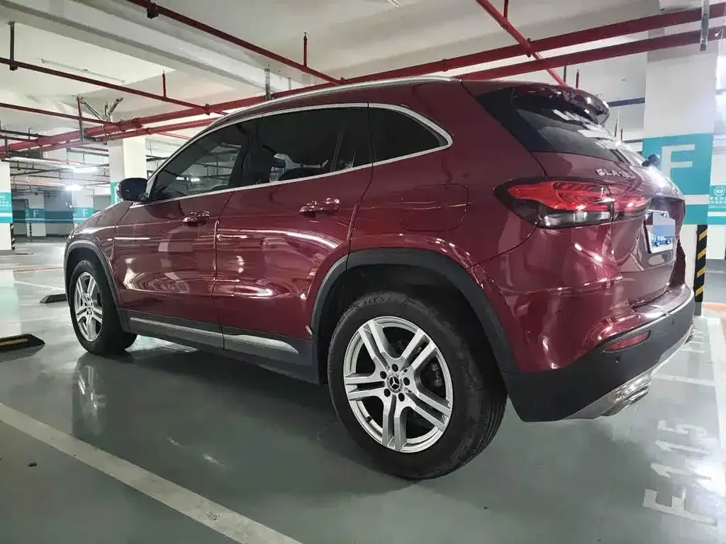 Mercedes-Benz GLA — фото 8