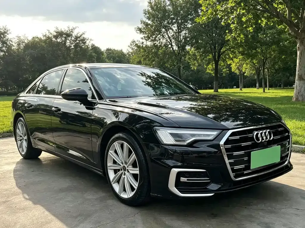 Audi A6L — фото 8