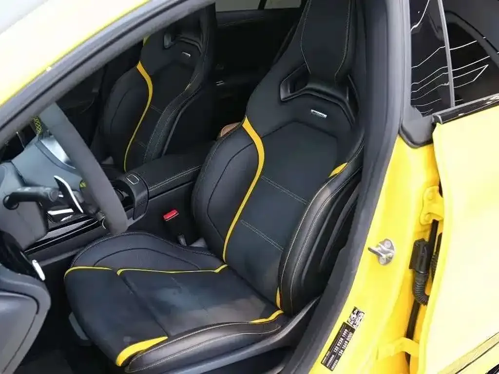 Mercedes-Benz CLA AMG — фото 9