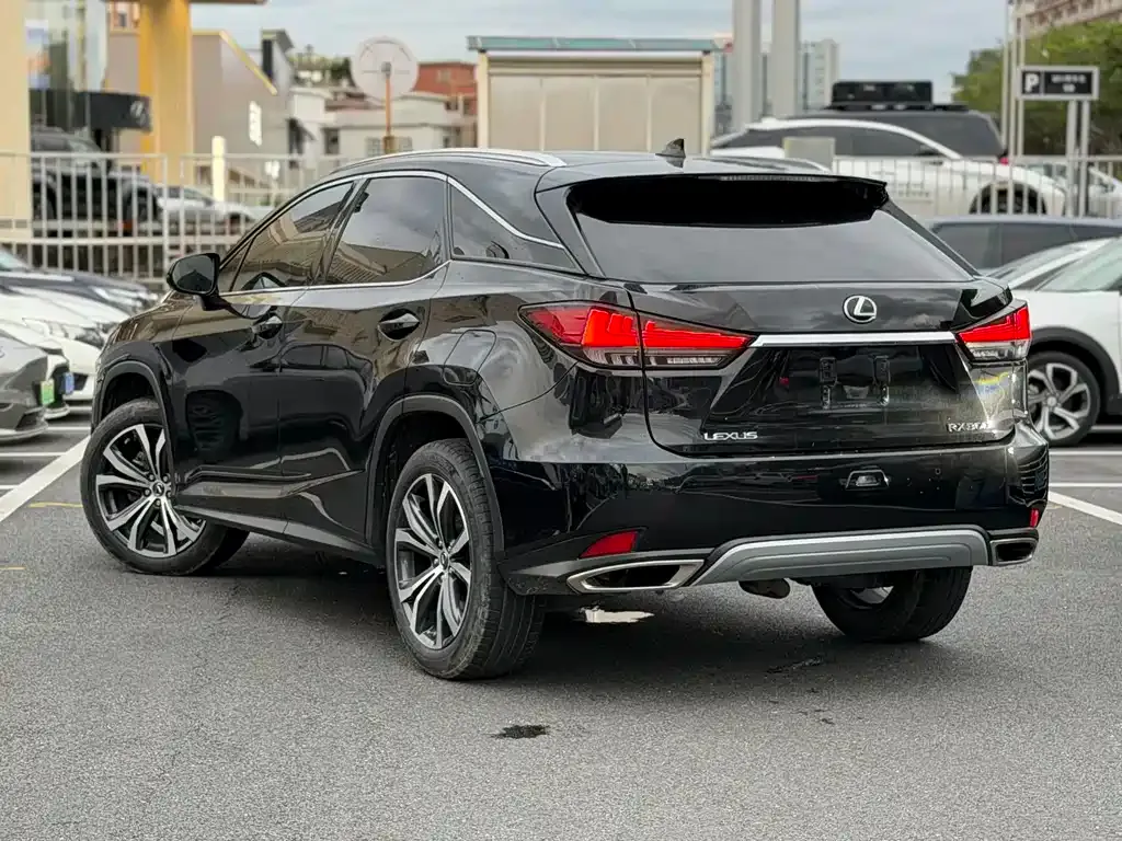 Lexus RX — фото 9
