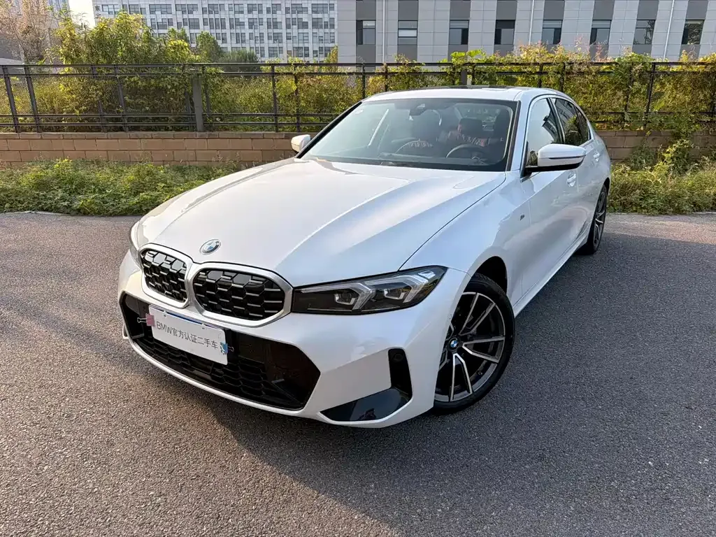 BMW 3 Series 325Li M Sport 1