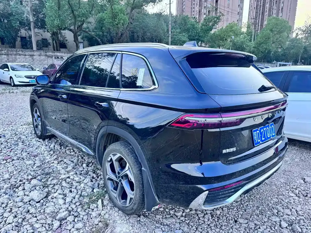 Geely Xingyue L — фото 3