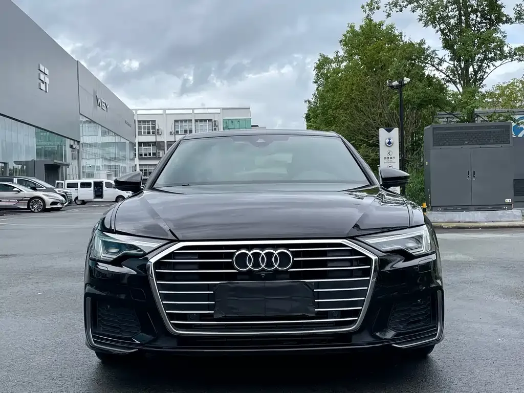 Audi A6L — фото 3
