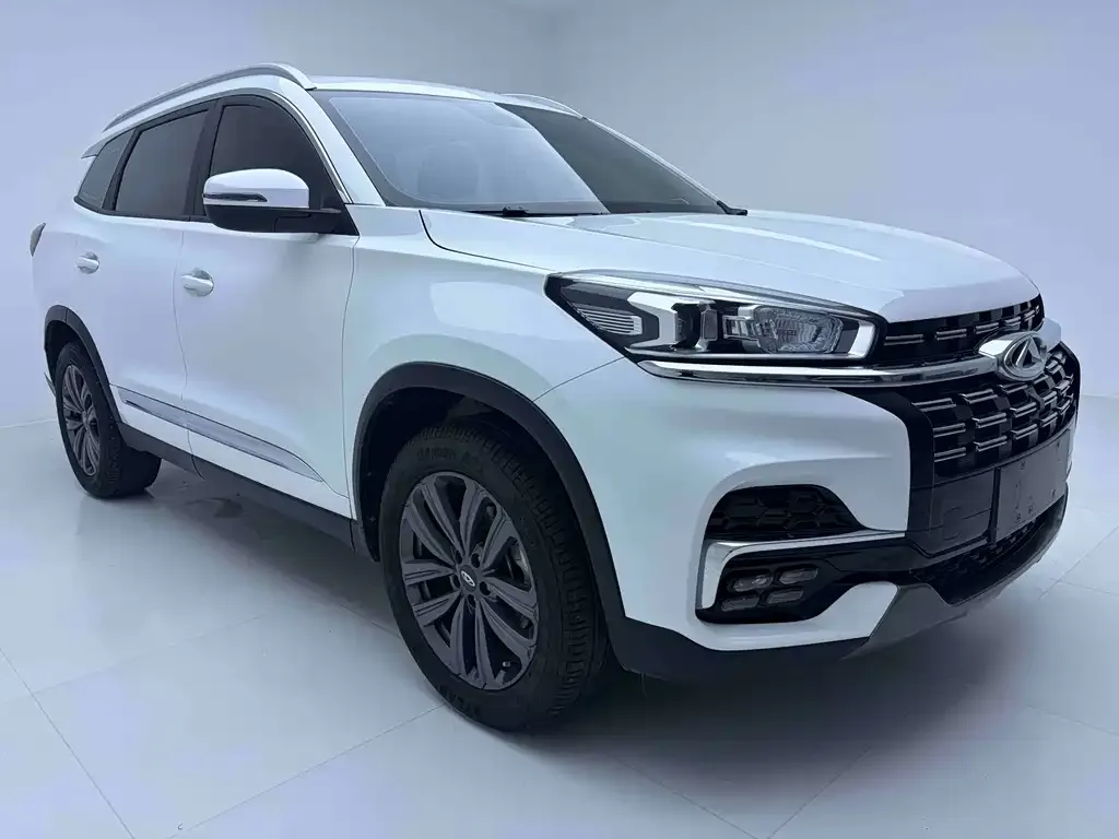 Chery Tiggo 8 — фото 7