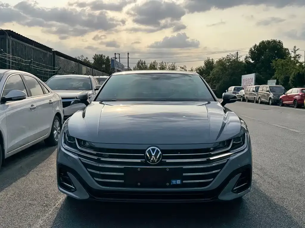 Volkswagen CC — фото 10
