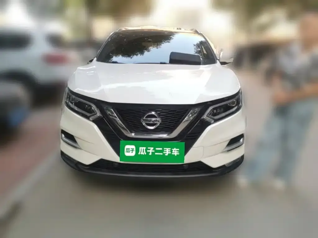 Nissan Qashqai — фото 3
